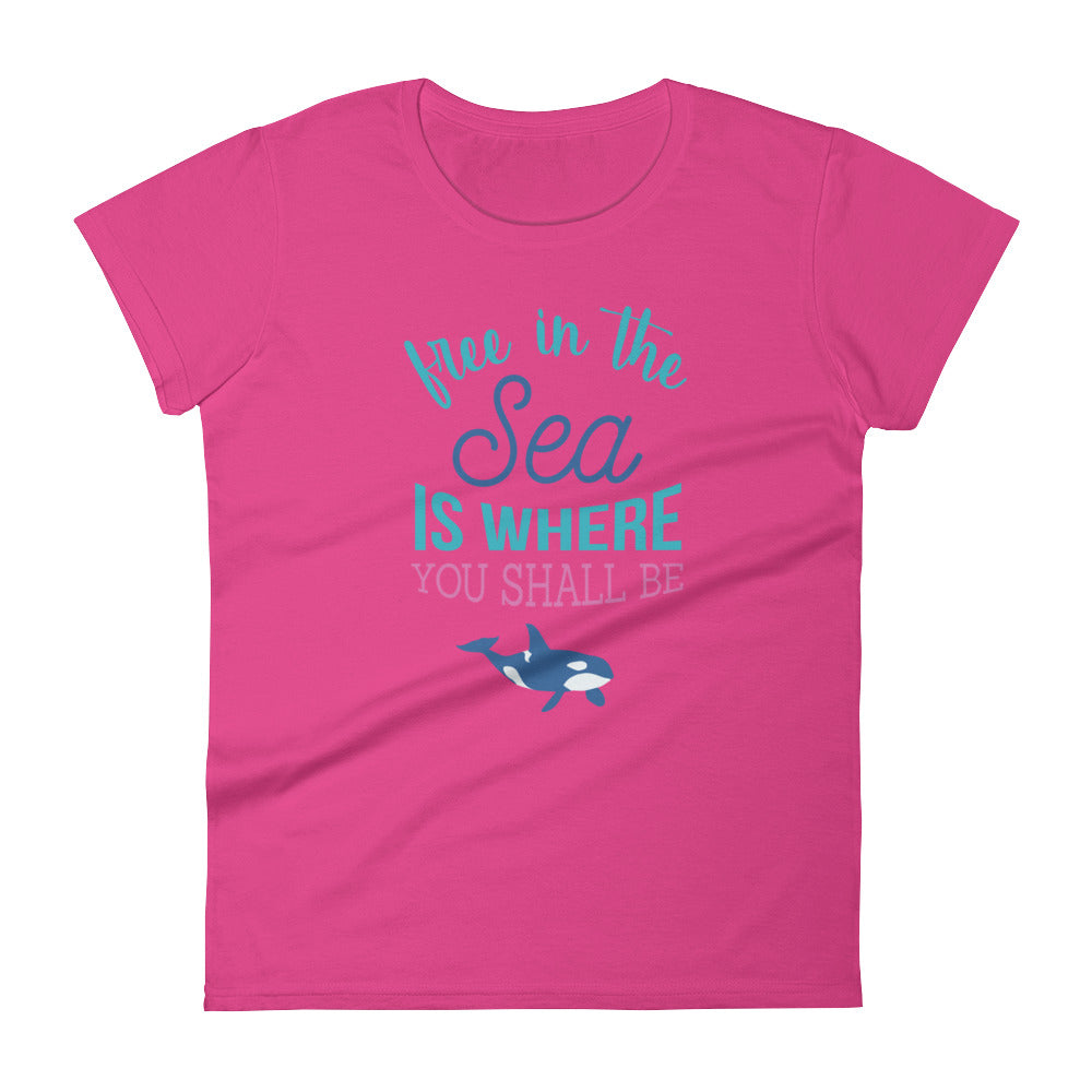 Free in the Sea Women's Shirt - Splashing Apparel