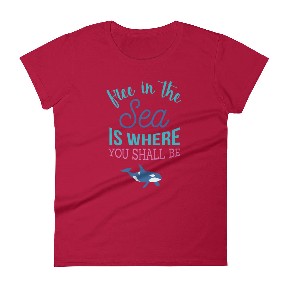 Free in the Sea Women's Shirt - Splashing Apparel